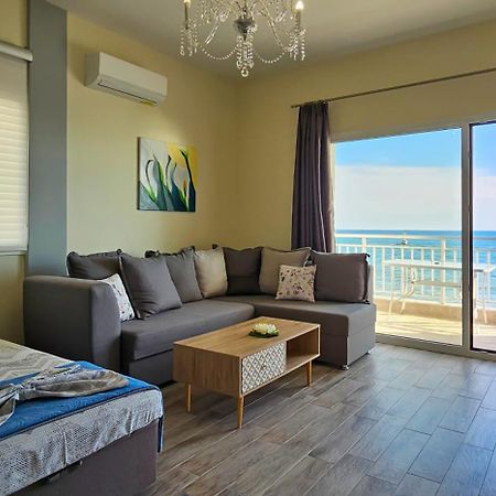 Hara Apartment In Front Of The Beach Паралия-Катерини Экстерьер фото